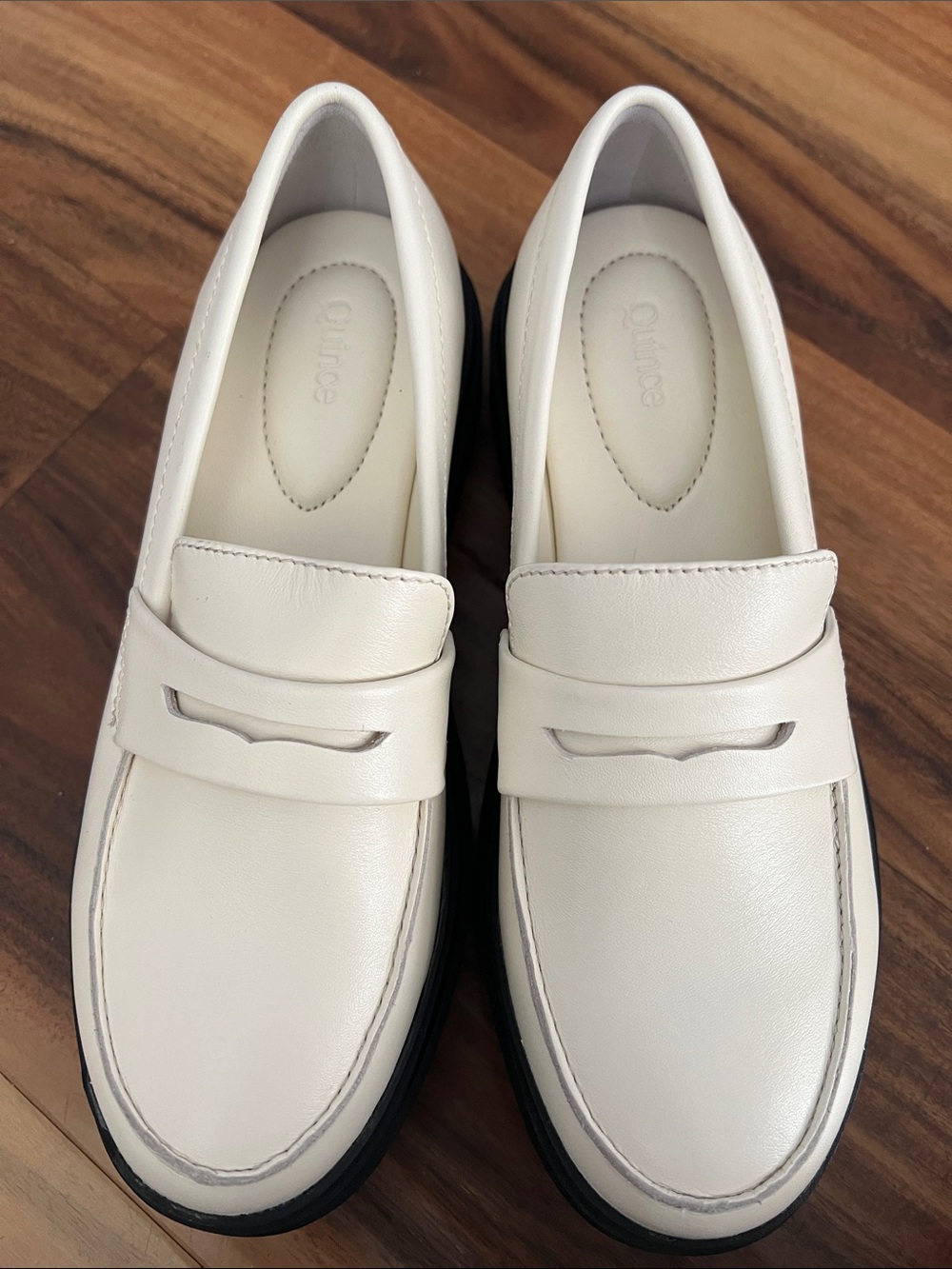 Quince cream colored loafers size 6